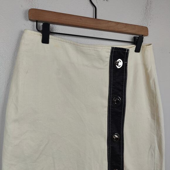 Vintage Y2K Michael Michael Kors Leather Swivel Lock Skirt Womens 6 Cream Preppy - Picture 2 of 11